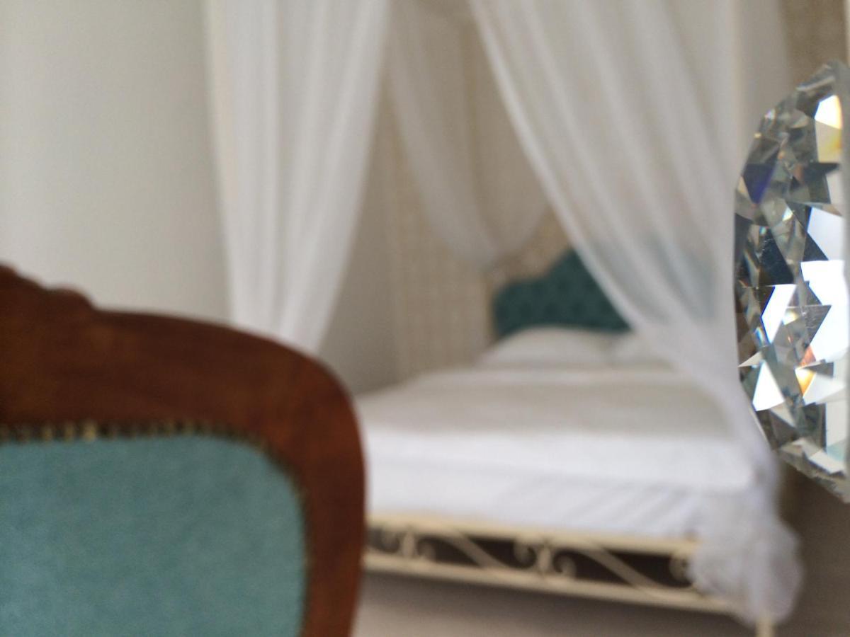 Romantic Apartments - Центр Львова , З Видом На Місто Εξωτερικό φωτογραφία